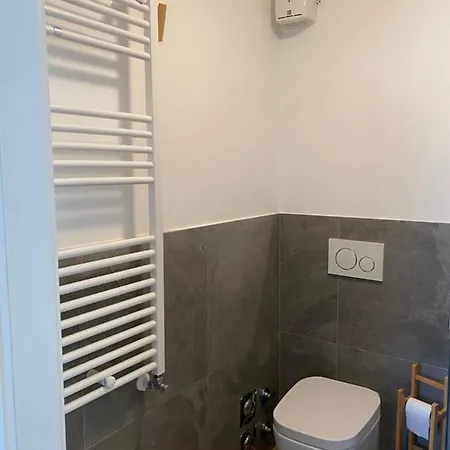 Апартаменти Chasse Neige - Cervinia